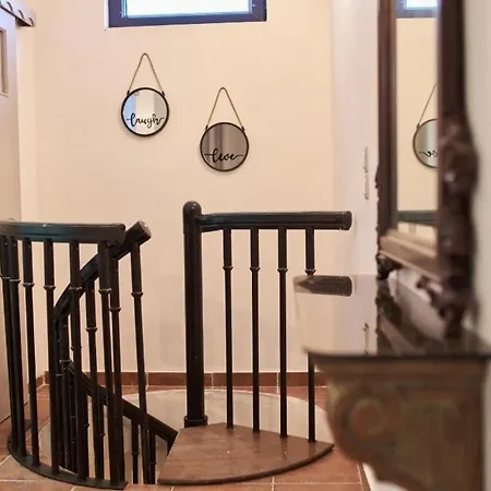 Apartment Fermina Kaga Kythnosuites