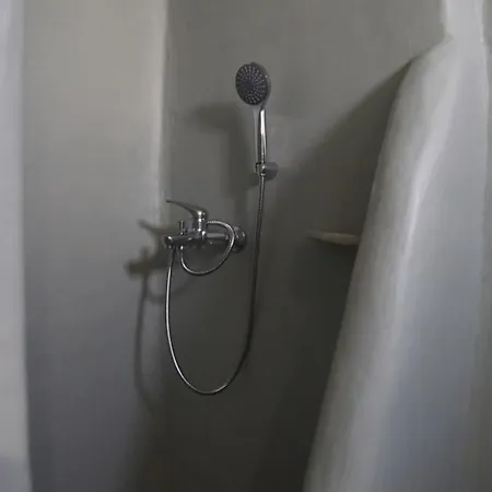 Fermina Kaga Kythnosuites Διαμέρισμα Μέριχας