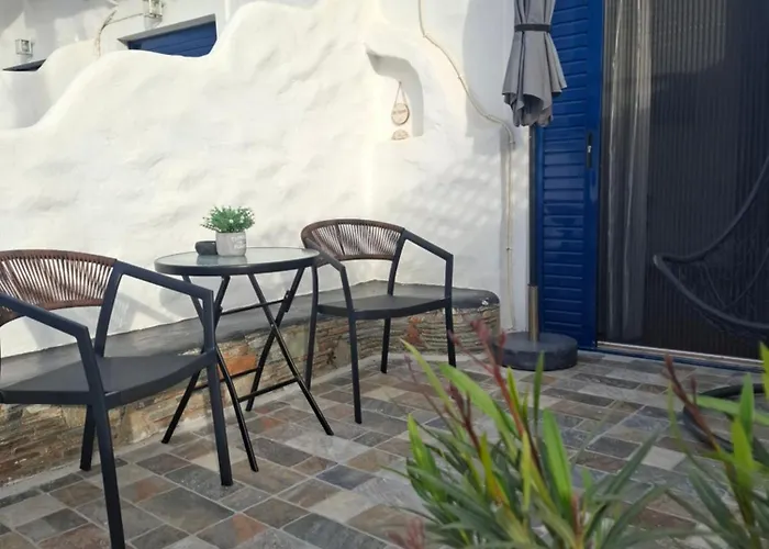 Fermina Kaga Kythnosuites